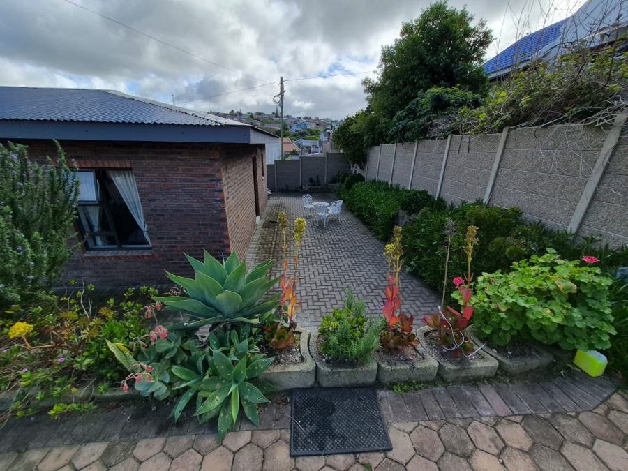 7 Bedroom Property for Sale in Dana Bay Western Cape